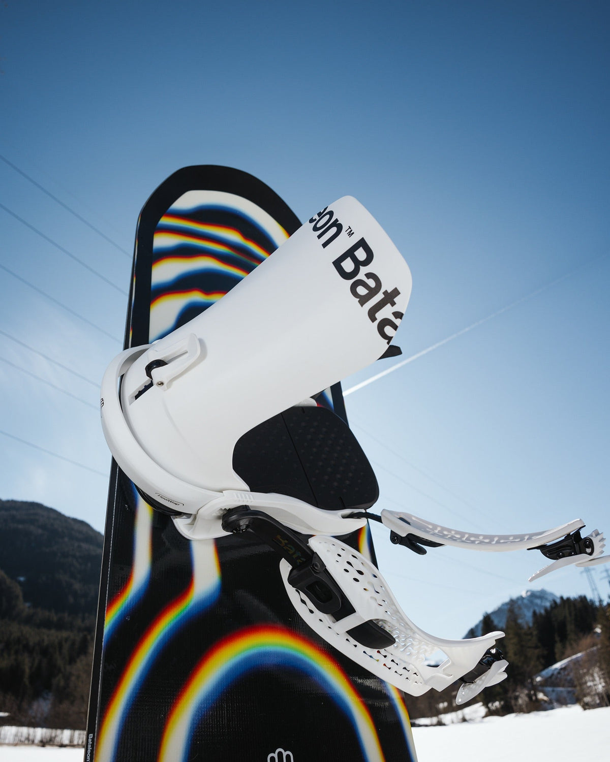 color-white Bindings - Chaos HeelWrap™ Snowboard Bindings - Bataleon US