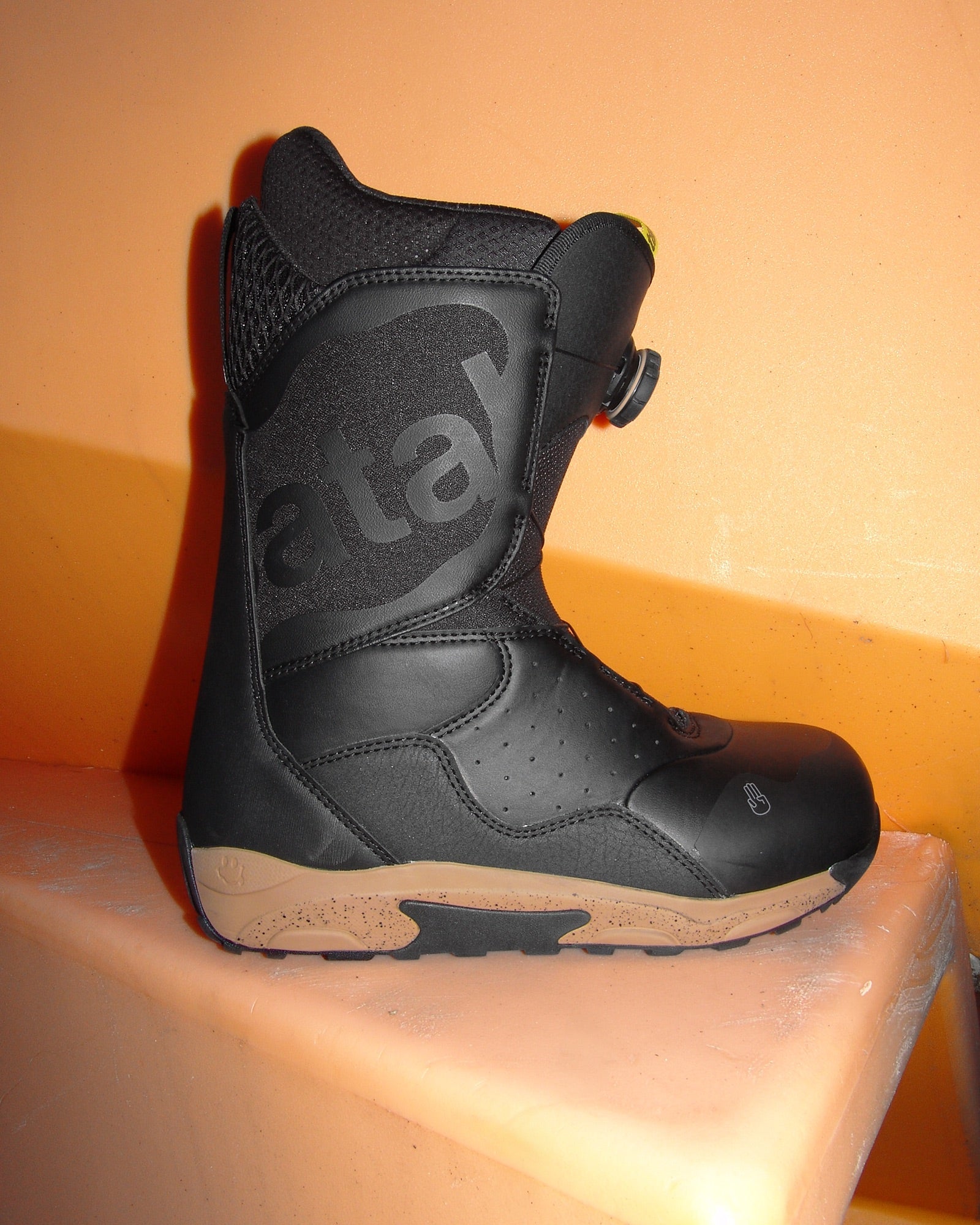 color-black Boots - Twist Men's Snowboard Boots - Bataleon US
