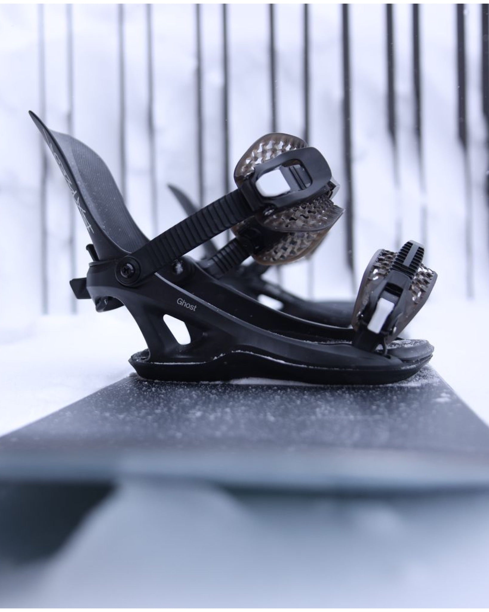 Bindings - Men's Ghost FASE® Snowboard Bindings - Bataleon US
