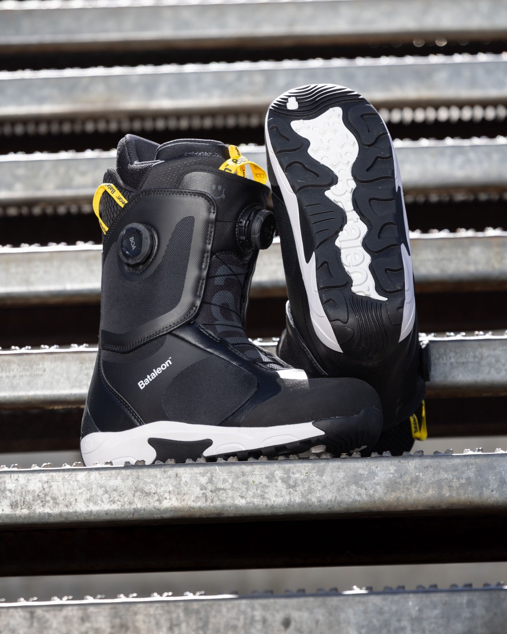Boots - Men's Rave Snowboard Boots - Bataleon US