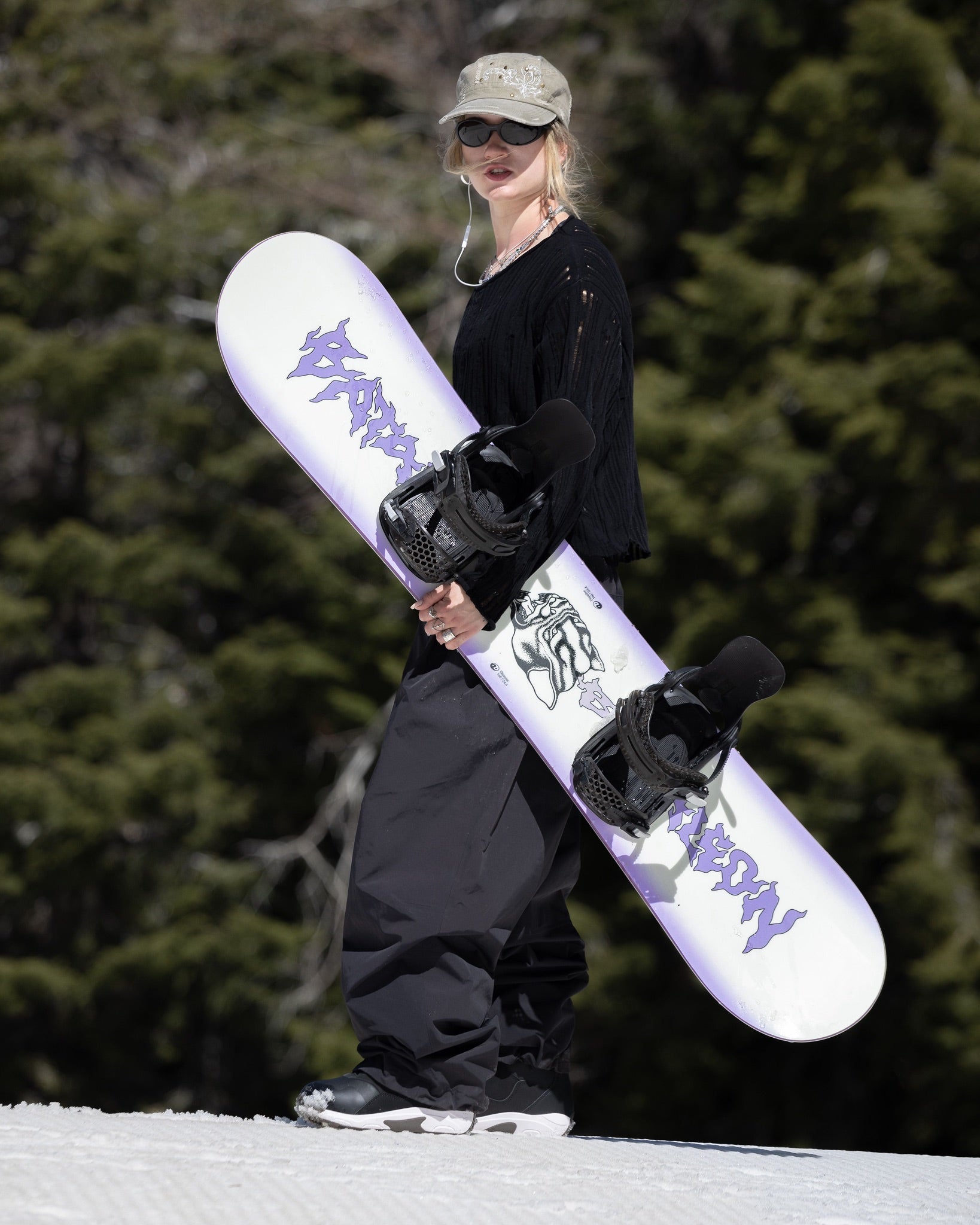 Riding Devices : Snowboards - Women's Disaster Snowboard - Bataleon US