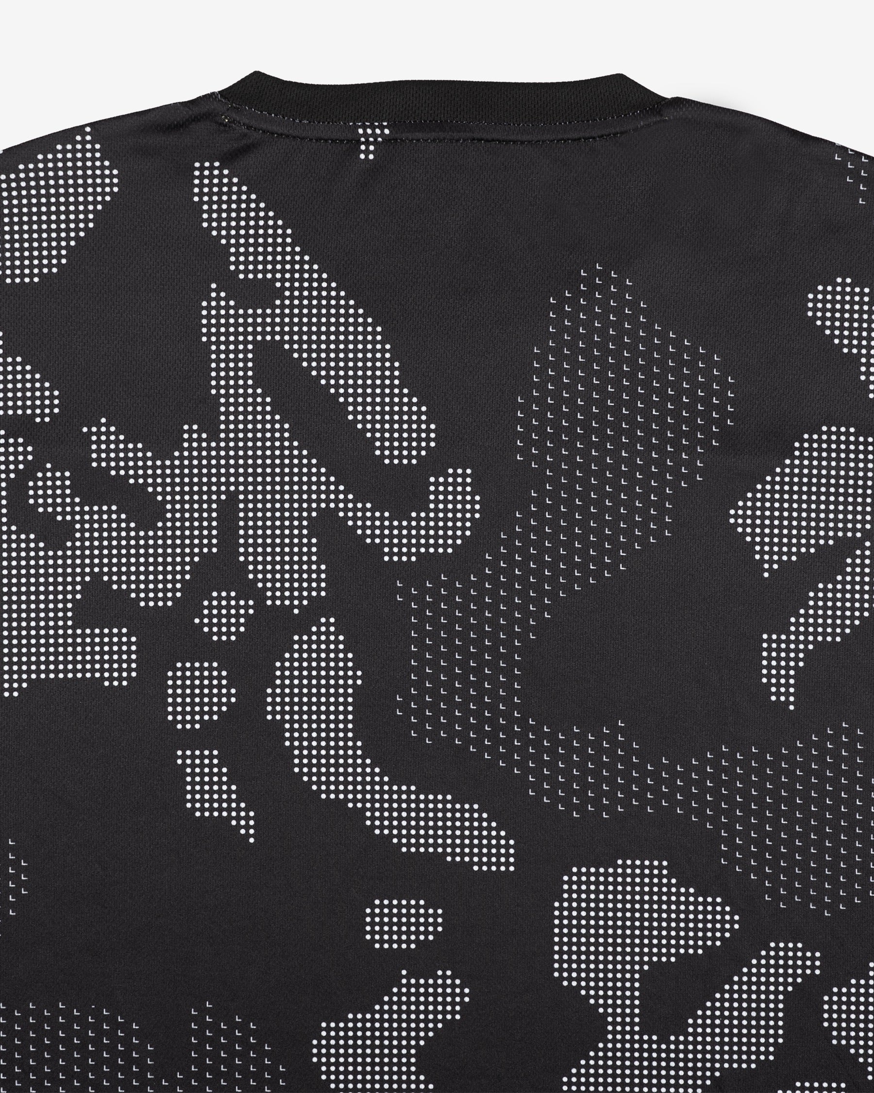 Softgoods : Apparel Lifestyle - Athlete Longsleeve - Bataleon US